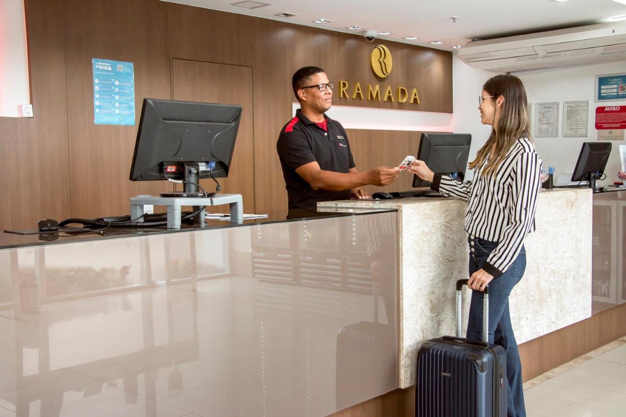 Ramada Hotel & Suites Campos Pelinca Campos dos Goytacazes Exterior photo