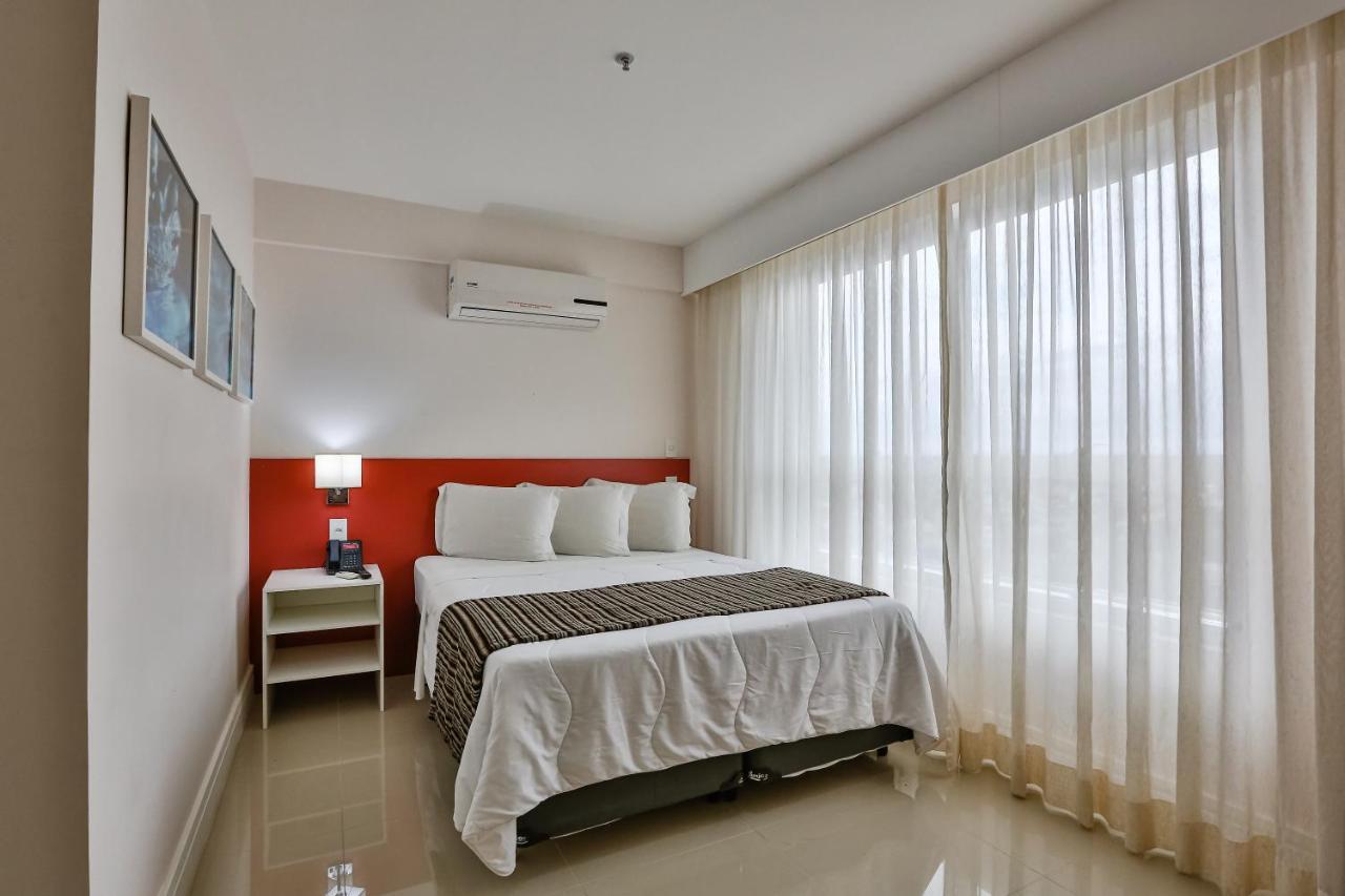 Ramada Hotel & Suites Campos Pelinca Campos dos Goytacazes Exterior photo